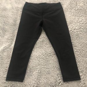 ivivva crop leggings